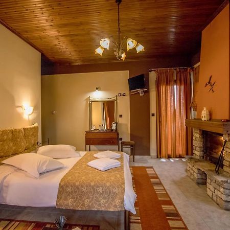Kynthia Guesthouse Неохорион Экстерьер фото