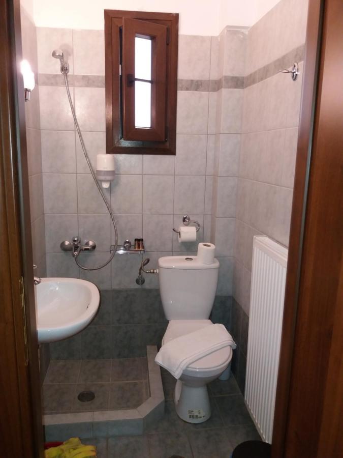 Kynthia Guesthouse Неохорион Экстерьер фото