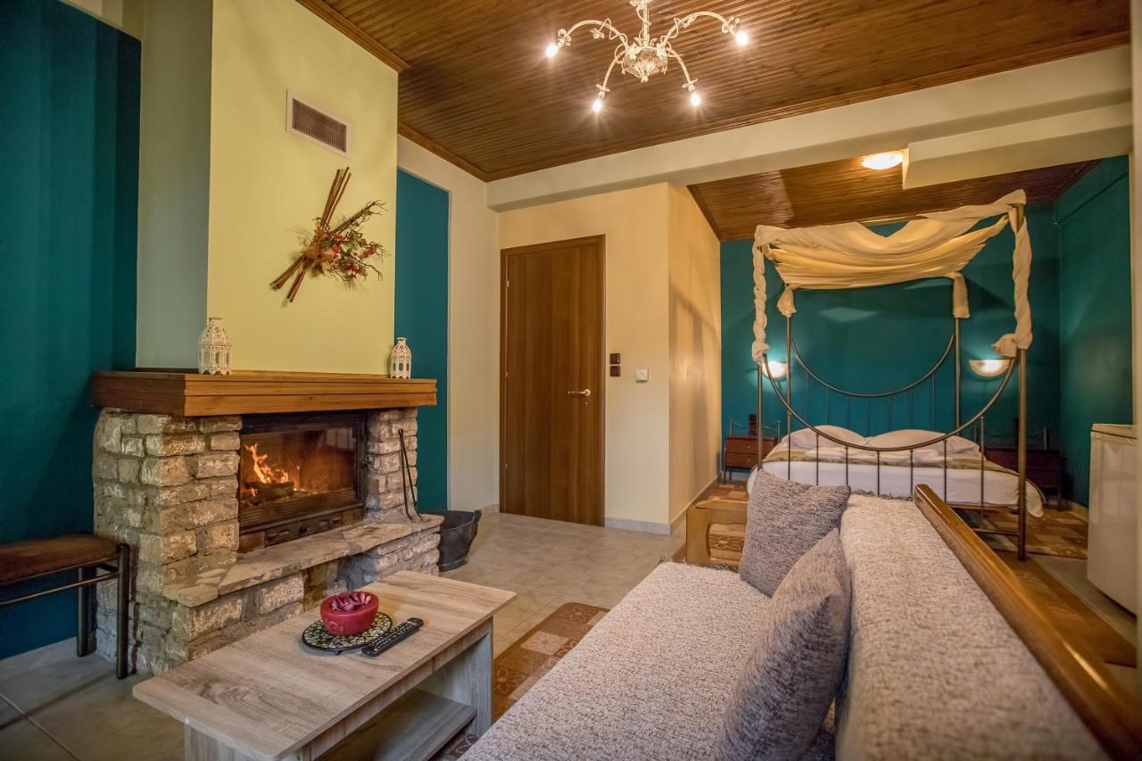 Kynthia Guesthouse Неохорион Экстерьер фото
