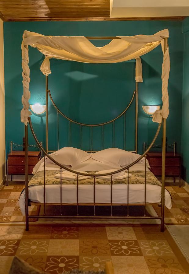 Kynthia Guesthouse Неохорион Экстерьер фото