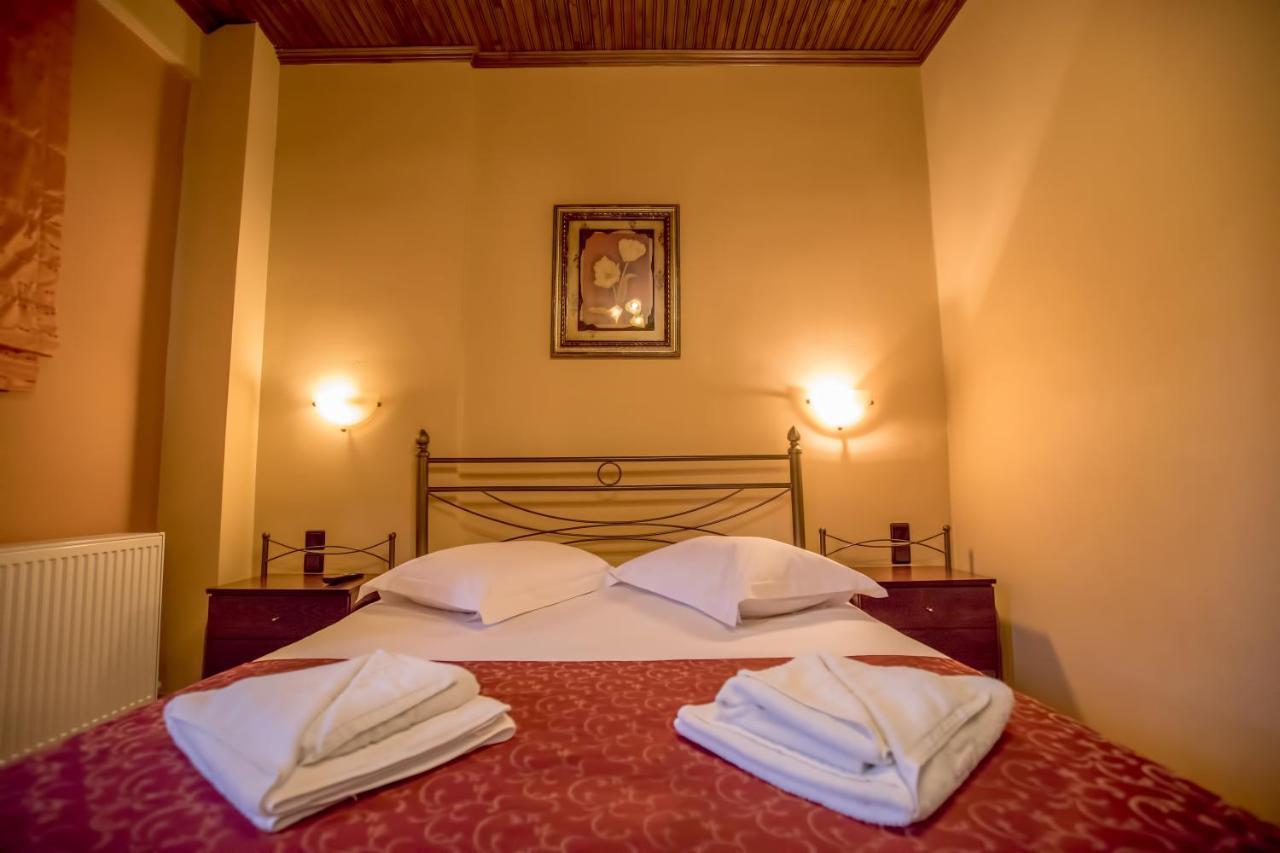 Kynthia Guesthouse Неохорион Экстерьер фото