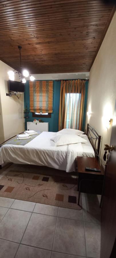 Kynthia Guesthouse Неохорион Экстерьер фото